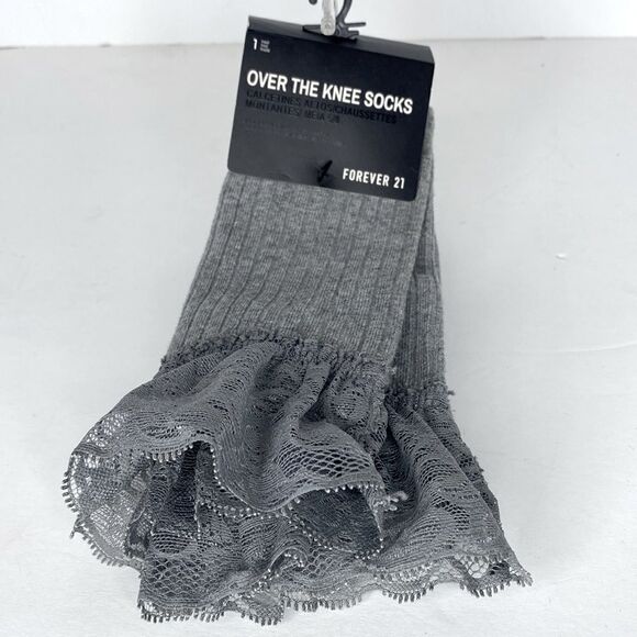 NEW…Heather Grey ribbed ruffle over the knee socks OS (one size) from Forever21 - Picture 1 of 3